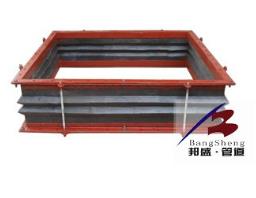 【橡膠補償器】吸收管道，橫向位移